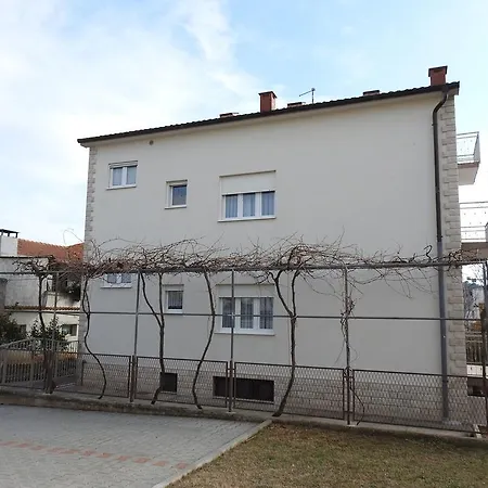 Marini Apartmani Trogir Exterior photo